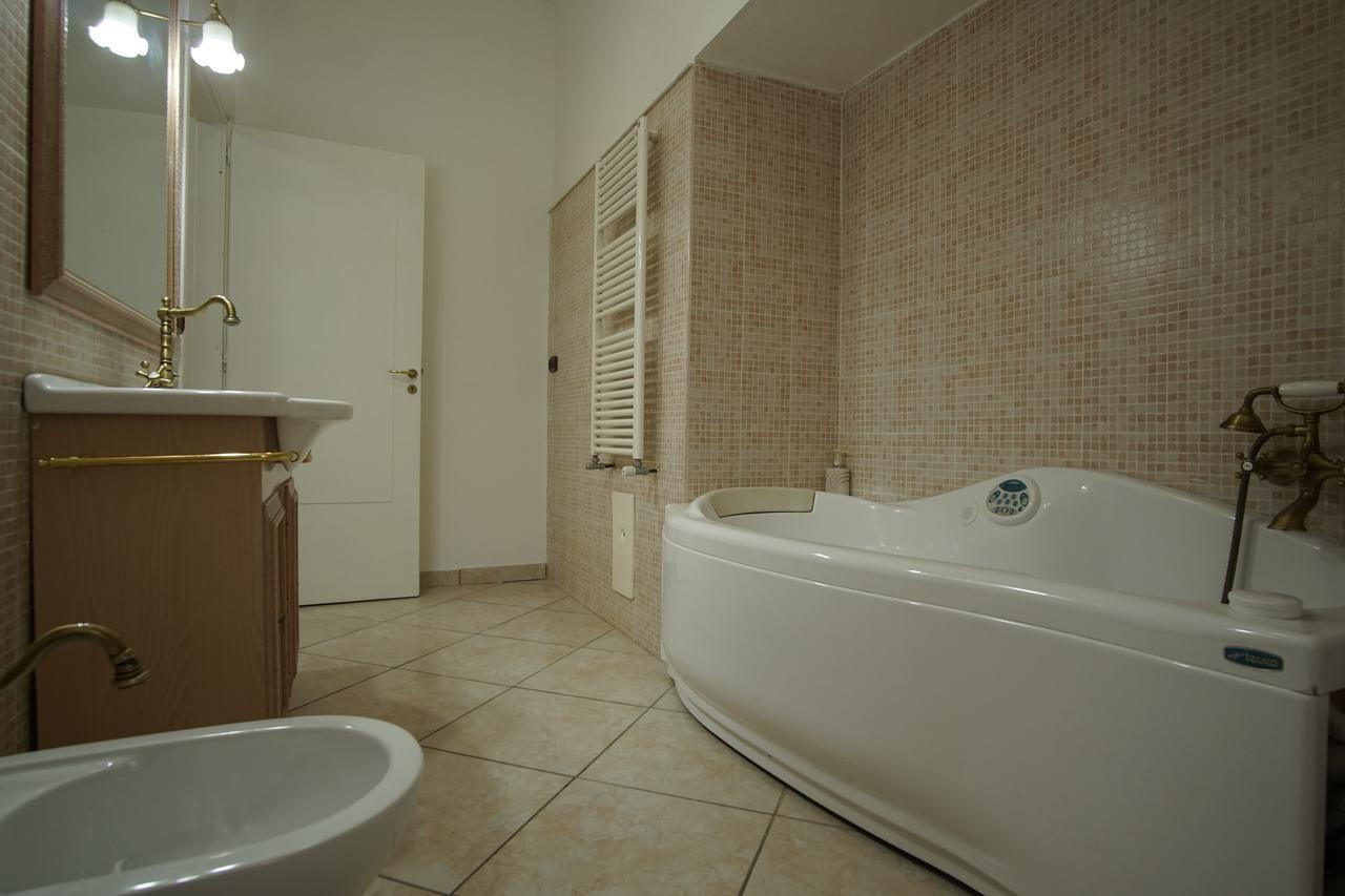 La Piccola Reggia Bed & Breakfast Caserta Exterior photo