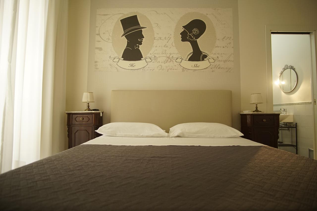 La Piccola Reggia Bed & Breakfast Caserta Exterior photo